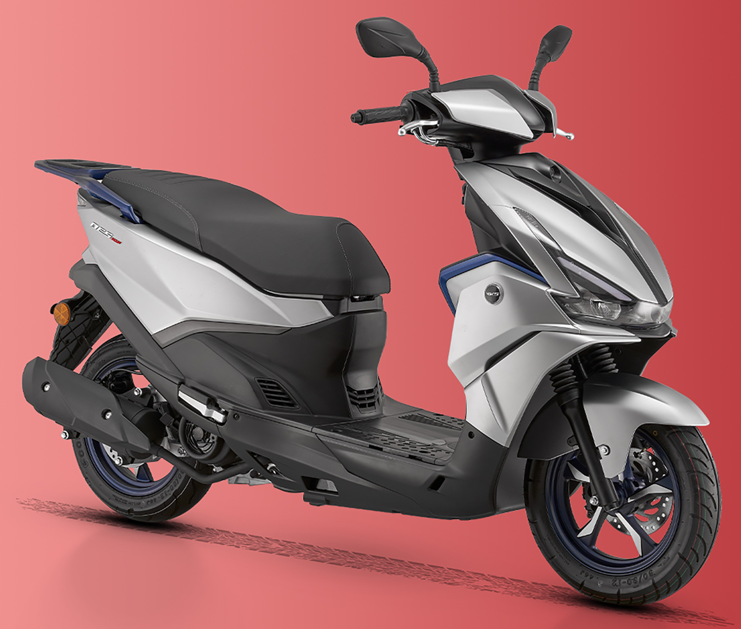 Et billede, der indeholder d�k, k�ret�j, motorcykel, hjul

AI-genereret indhold kan v�re ukorrekt.