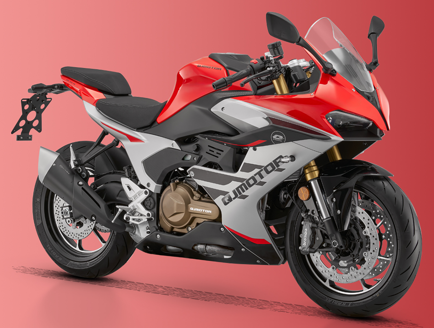 Et billede, der indeholder d�k, motorcykel, k�ret�j, hjul

AI-genereret indhold kan v�re ukorrekt.