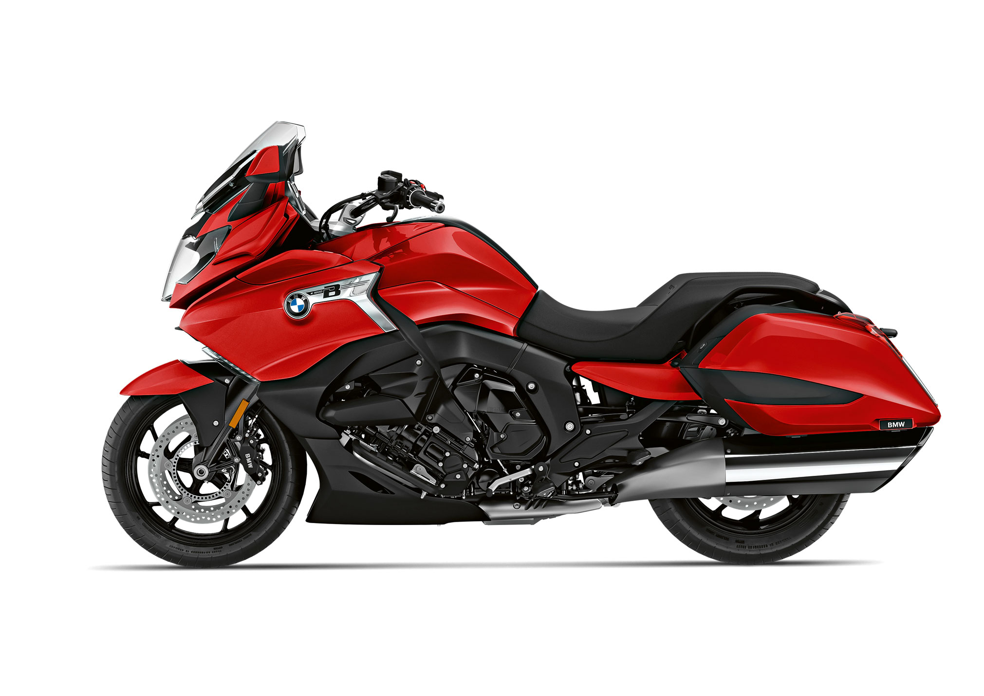 Et billede, der indeholder motorcykel, rd, parkeret, motorcykling

Automatisk genereret beskrivelse