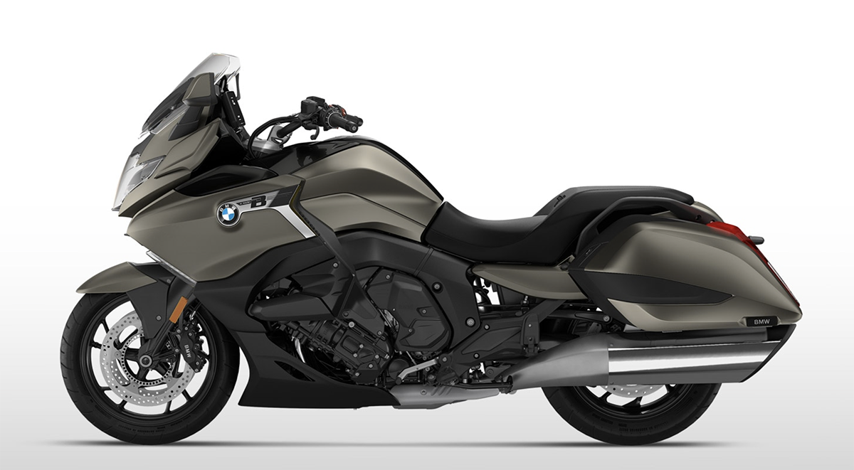 Et billede, der indeholder motorcykel, udendrs, parkeret

Automatisk genereret beskrivelse
