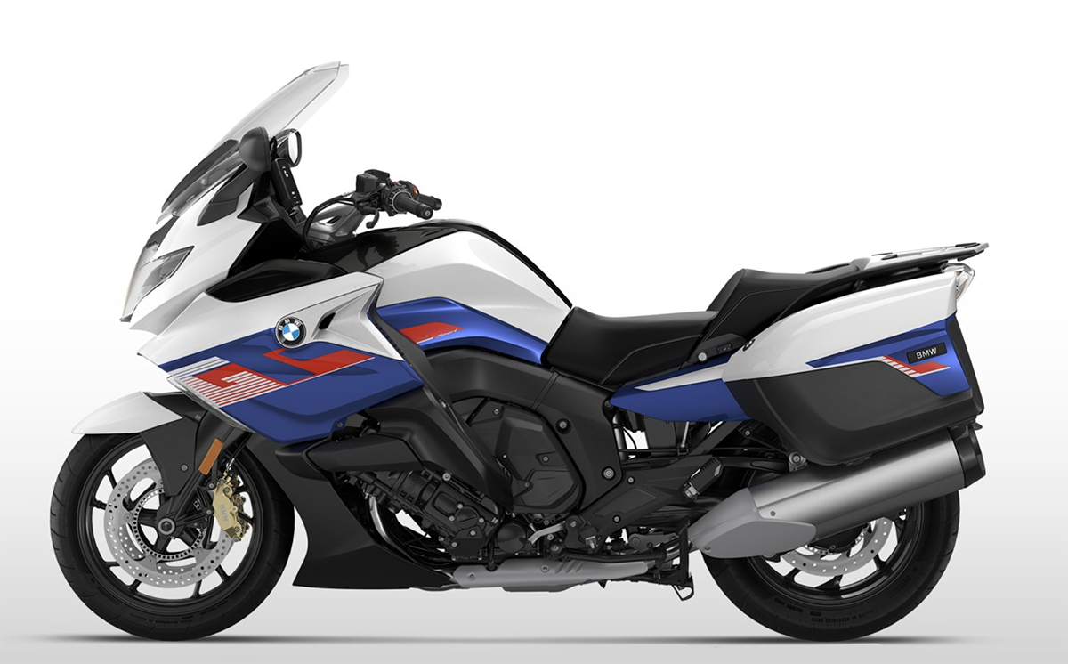 Et billede, der indeholder motorcykel, udendrs

Automatisk genereret beskrivelse