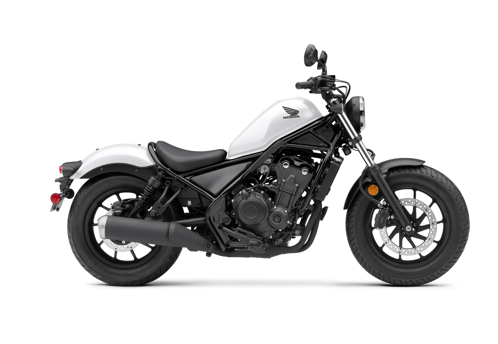 Et billede, der indeholder motorcykel, udendrs, parkeret

Automatisk genereret beskrivelse