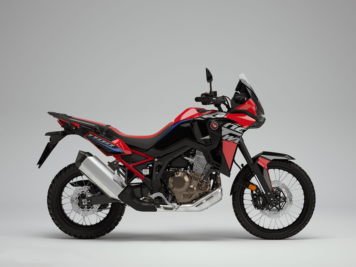 Et billede, der indeholder motorcykel, motorcykling

Automatisk genereret beskrivelse
