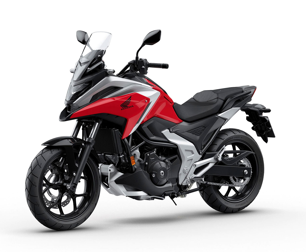 Et billede, der indeholder motorcykel, vej, parkeret, udendrs

Automatisk genereret beskrivelse