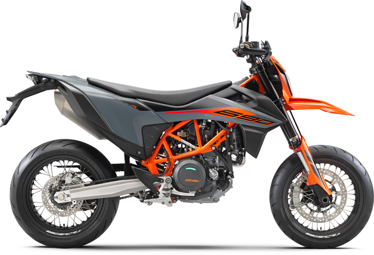 Et billede, der indeholder motorcykel, parkeret

Automatisk genereret beskrivelse