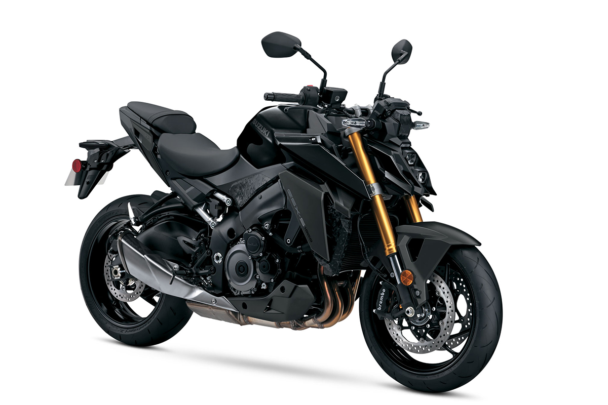 Et billede, der indeholder motorcykel, parkeret, udendrs, slv

Automatisk genereret beskrivelse